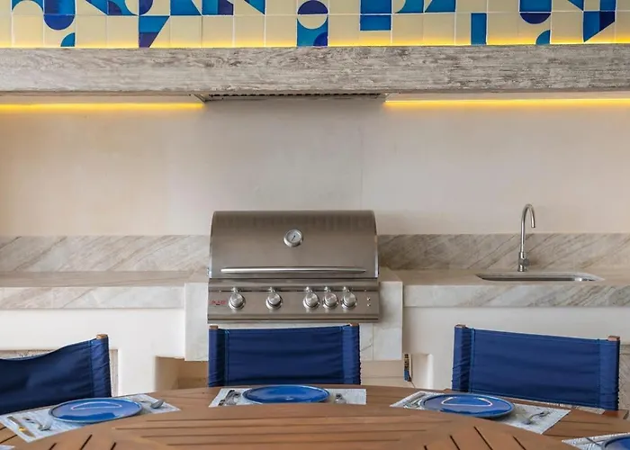Ohana - Luxe By The Sea Villa